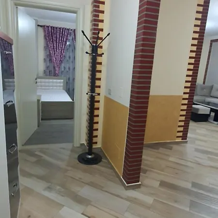 Luxury Apartament דירה Vlorë